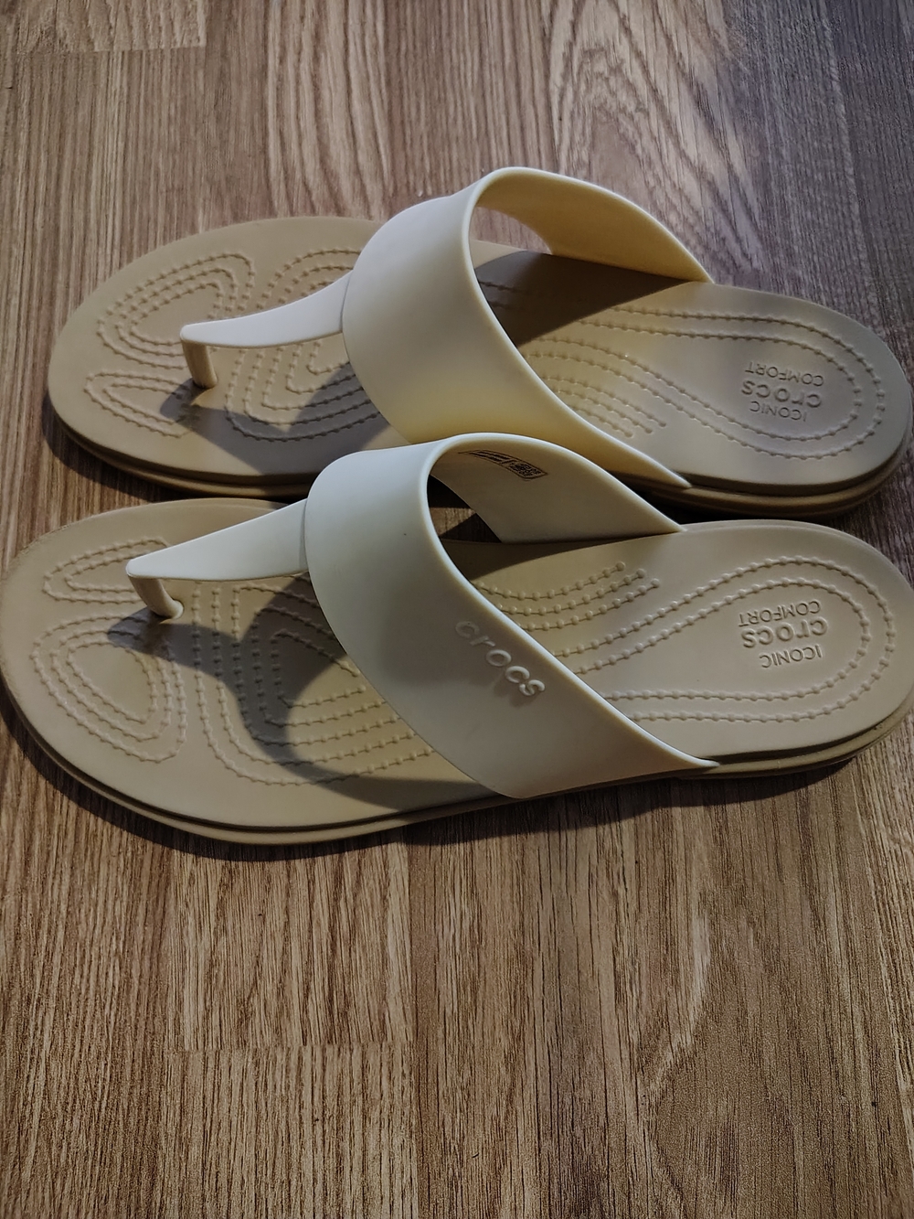 Crocs Iconic Comfort Tulum Flip Flops Women's Size 8 Pink Clay Trendy Casual